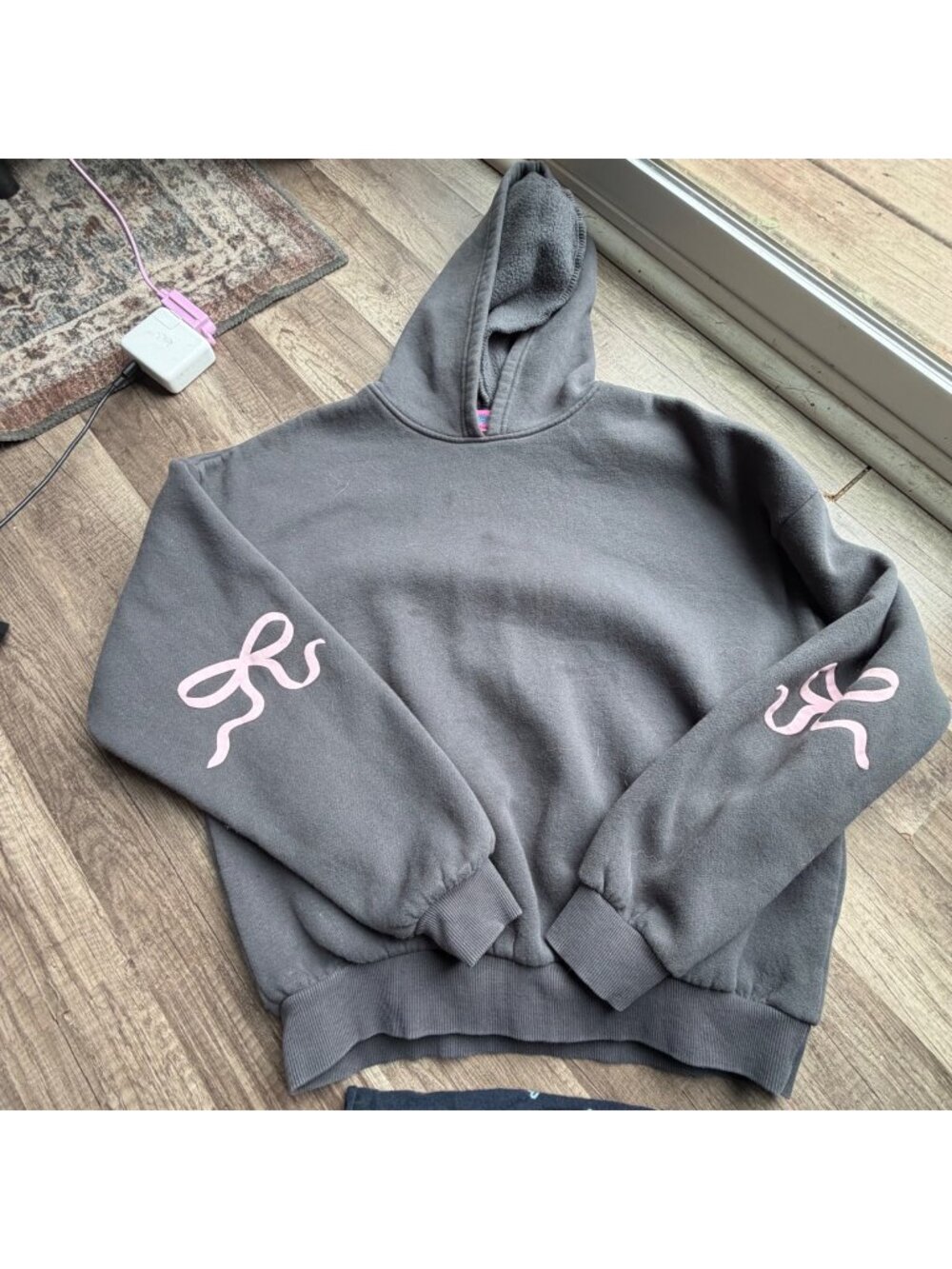 Ediked Gray Hoodie With Pink Bow Graphics On Sleeves Size Small